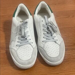 Vintage Havana White and Gray Sneakers with Green Accent
